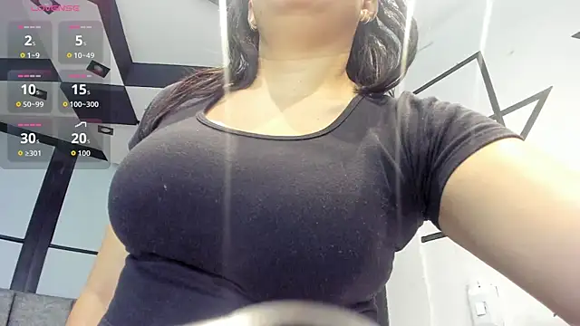 Snapshot of SamaraAnders_ chatting on 03.03.26 SamaraAnders online show from 03.03.26