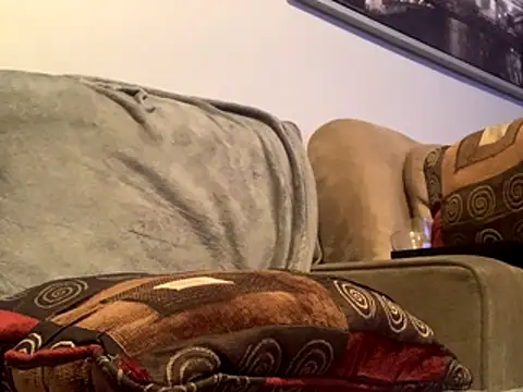 Insurance-03 online show from 10.15.25