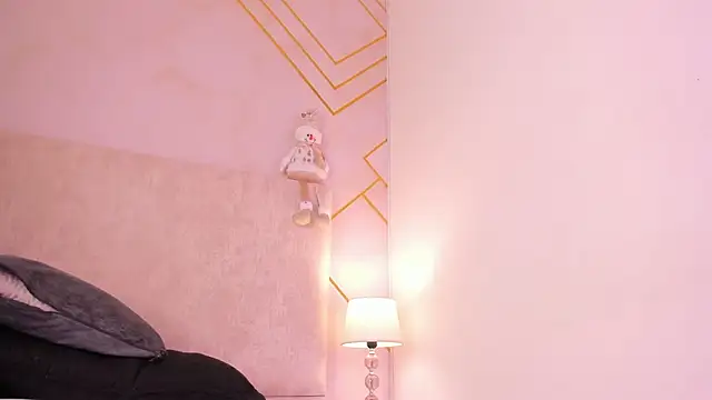 Lilith Blaze  online show from 01.17.26