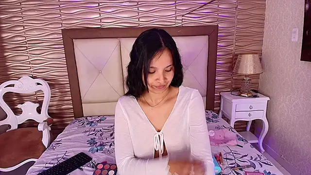 Miladiosa online show from 05.26.26