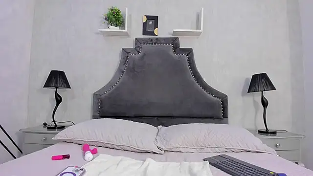 MaluryBlaze online show from 09.15.25