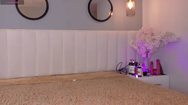 Snapshot of amy_miller1 chatting on 02.09.26 amy miller1 online show from 02.09.26