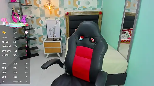 Snapshot of ROSIE_MOSS chatting on 11.26.25 ROSIE MOSS online show from 11.26.25