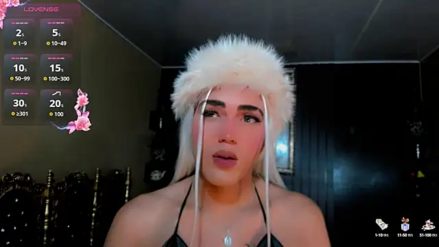 Kimberly Vazquez online show from 10.15.25