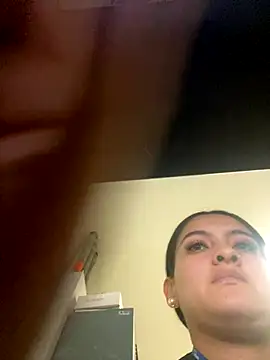 Snapshot of Alice_GS chatting on 10.08.25 Alice GS online show from 10.08.25