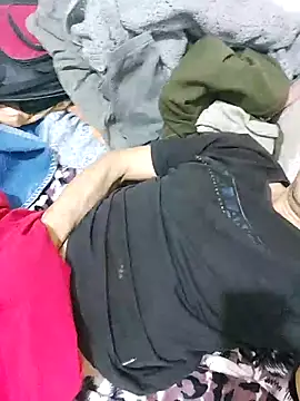 Snapshot of luislimafuego chatting on 10.14.25 luislimafuego online show from 10.14.25