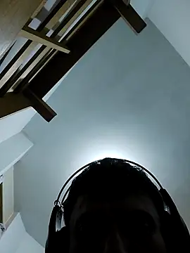 Snapshot of luislimafuego chatting on 10.29.25 luislimafuego online show from 10.29.25