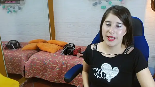 karlarousex online show from 11.03.25