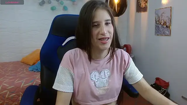 karlarousex online show from 11.12.25