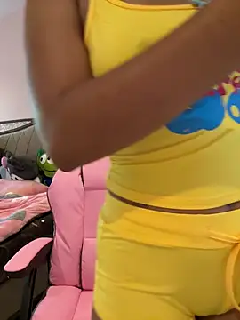 Snapshot of Kath_C chatting on 09.12.25 Kath C online show from 09.12.25