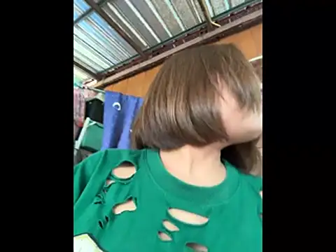 Snapshot of Kath_C chatting on 11.06.25 Kath C online show from 11.06.25