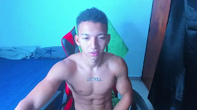 JuanchiT66 online show from 04.10.26