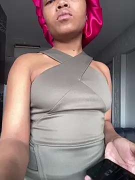 Snapshot of BaddestAss22 chatting on 12.15.25 BaddestAss22 online show from 12.15.25