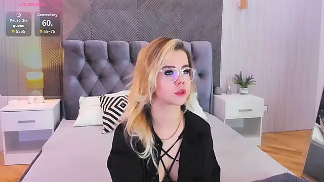 PrincessSlay online show from 10.14.25