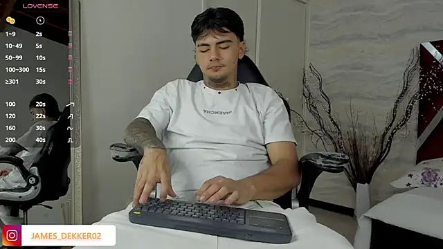 JamesDeker online show from 10.20.25