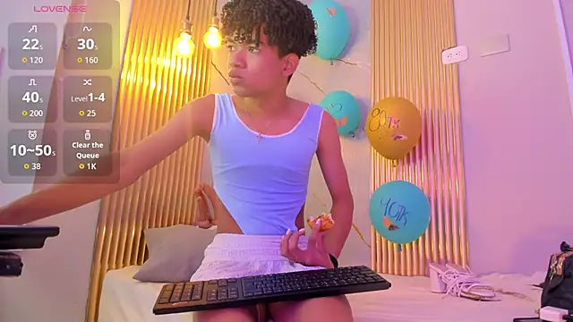 Ivone Rose  online show from 11.08.25