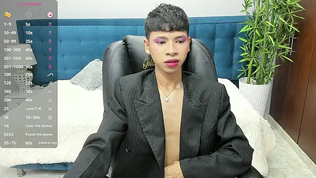 dilan 911 online show from 10.17.25