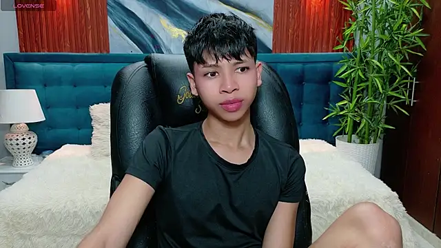 dilan 911 online show from 12.15.25