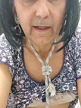 Emily de Carla online show from 10.22.25