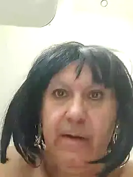 Emily de Carla online show from 06.04.26