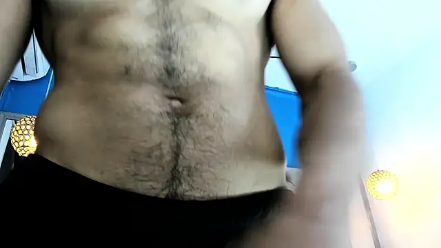 latinhotmuscle online show from 11.15.25