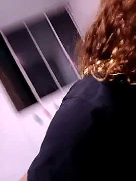 Vikyvoyeur online show from 09.15.25