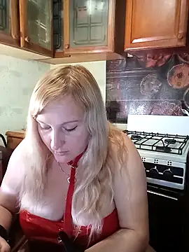 XHelenaX90 online show from 11.08.25