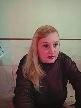 XHelenaX90 online show from 02.26.26