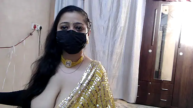 sexy indianboobs online show from 04.13.26