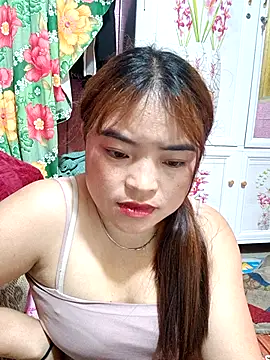 Snapshot of Loc_al chatting on 01.19.26 Loc al online show from 01.19.26