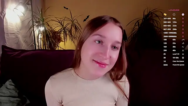 NanaMertins online show from 10.31.25