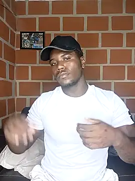 Snapshot of JothaFit chatting on 02.15.26 JothaFit online show from 02.15.26