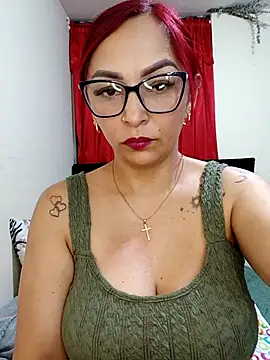 Vamanda05 online show from 09.10.25