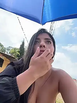 Snapshot of Isaa-Sweet chatting on 03.23.26 Isaa-Sweet online show from 03.23.26