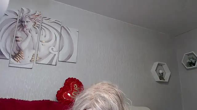 DorisBest online show from 10.25.25