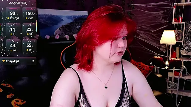 fillisfox  online show from 10.24.25