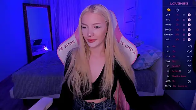 AnyaTaylor  online show from 01.17.26