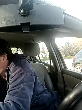 Snapshot of twitshe chatting on 11.05.25 twitshe online show from 11.05.25