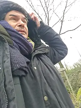 Snapshot of twitshe chatting on 02.17.26 twitshe online show from 02.17.26