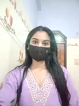 Snapshot of Hot-Soniya733 chatting on 09.16.25 Hot-Soniya733 online show from 09.16.25