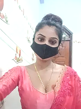 Snapshot of Hot-Soniya733 chatting on 11.09.25 Hot-Soniya733 online show from 11.09.25