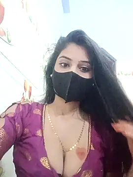 Snapshot of Hot-Soniya733 chatting on 11.10.25 Hot-Soniya733 online show from 11.10.25