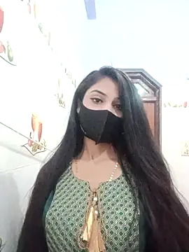 Snapshot of Hot-Soniya733 chatting on 11.14.25 Hot-Soniya733 online show from 11.14.25