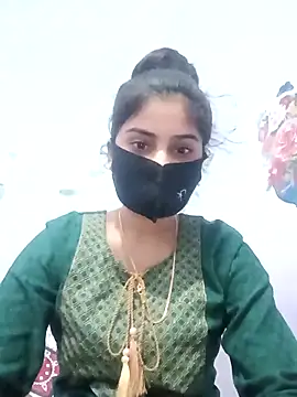 Snapshot of Hot-Soniya733 chatting on 11.27.25 Hot-Soniya733 online show from 11.27.25