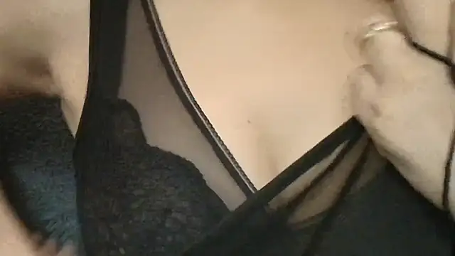 Snapshot of SWEET-18-TEEN chatting on 11.02.25 SWEET-18-TEEN online show from 11.02.25