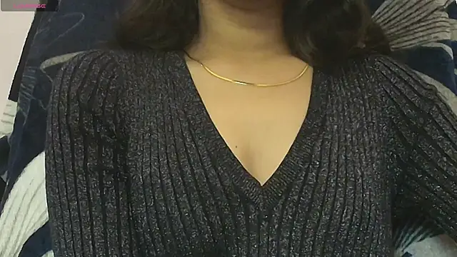 Snapshot of SWEET-18-TEEN chatting on 11.22.25 SWEET-18-TEEN online show from 11.22.25