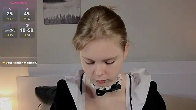 Snapshot of JulietteRain chatting on 07.30.26 JulietteRain online show from 07.30.26
