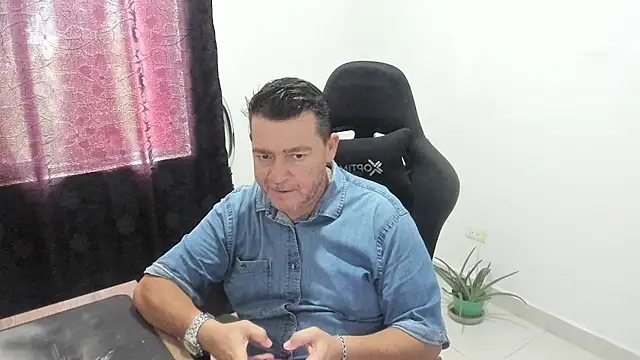 massimo dannger online show from 10.20.25