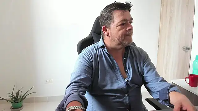 massimo dannger online show from 11.10.25