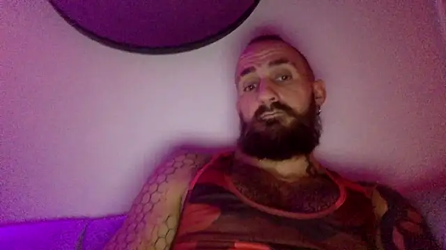 Bearlyfuckinglogan online show from 07.12.26